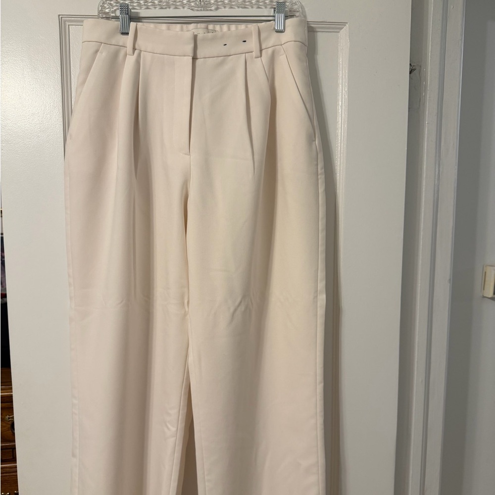 Abercrombie & Fitch Cream High-Waist Pleated Trousers
